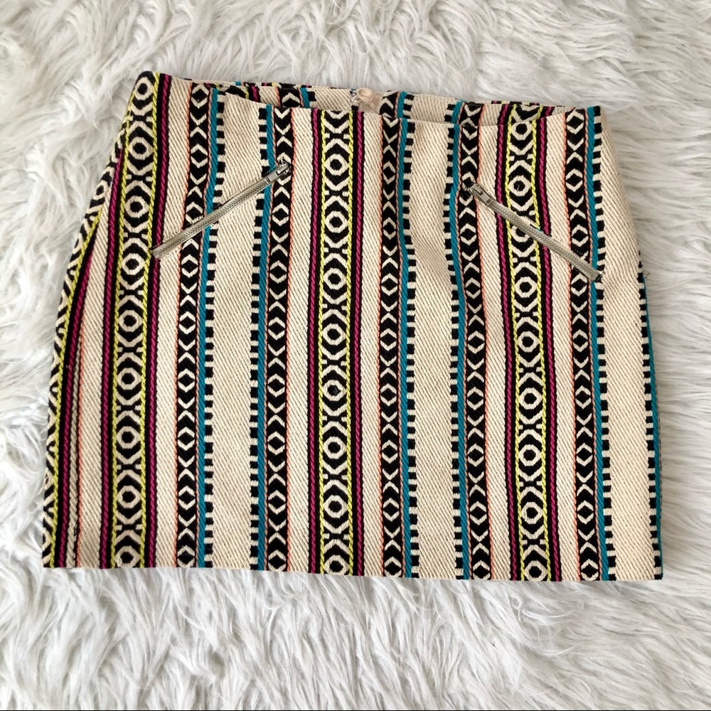 H&M cream boho mini skirt, size 10